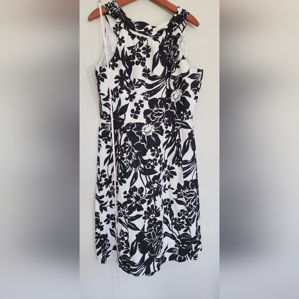 Sheath dress